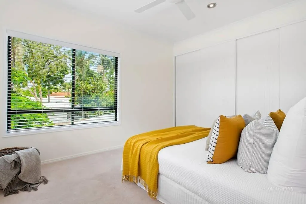 Quay Largo: Riverside Haven Noosaville Appartamento